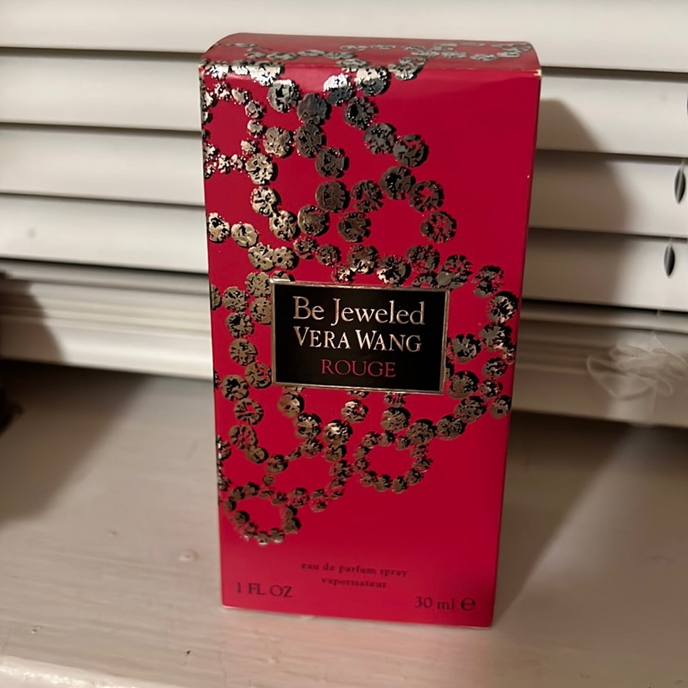 Vera Wang perfume